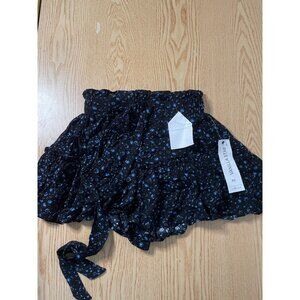 B8 New Women’s Vanilla Star Lightweight Floral Shorts Navy Blue Size Xs